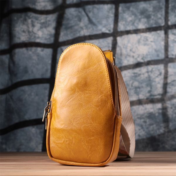 Женская сумка-слинг из экокожи Vintage SO-SALE_15118 желтая SO-sale_15118 фото